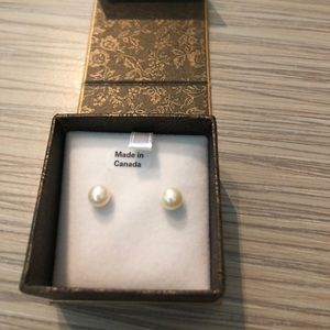 Pearl earrings